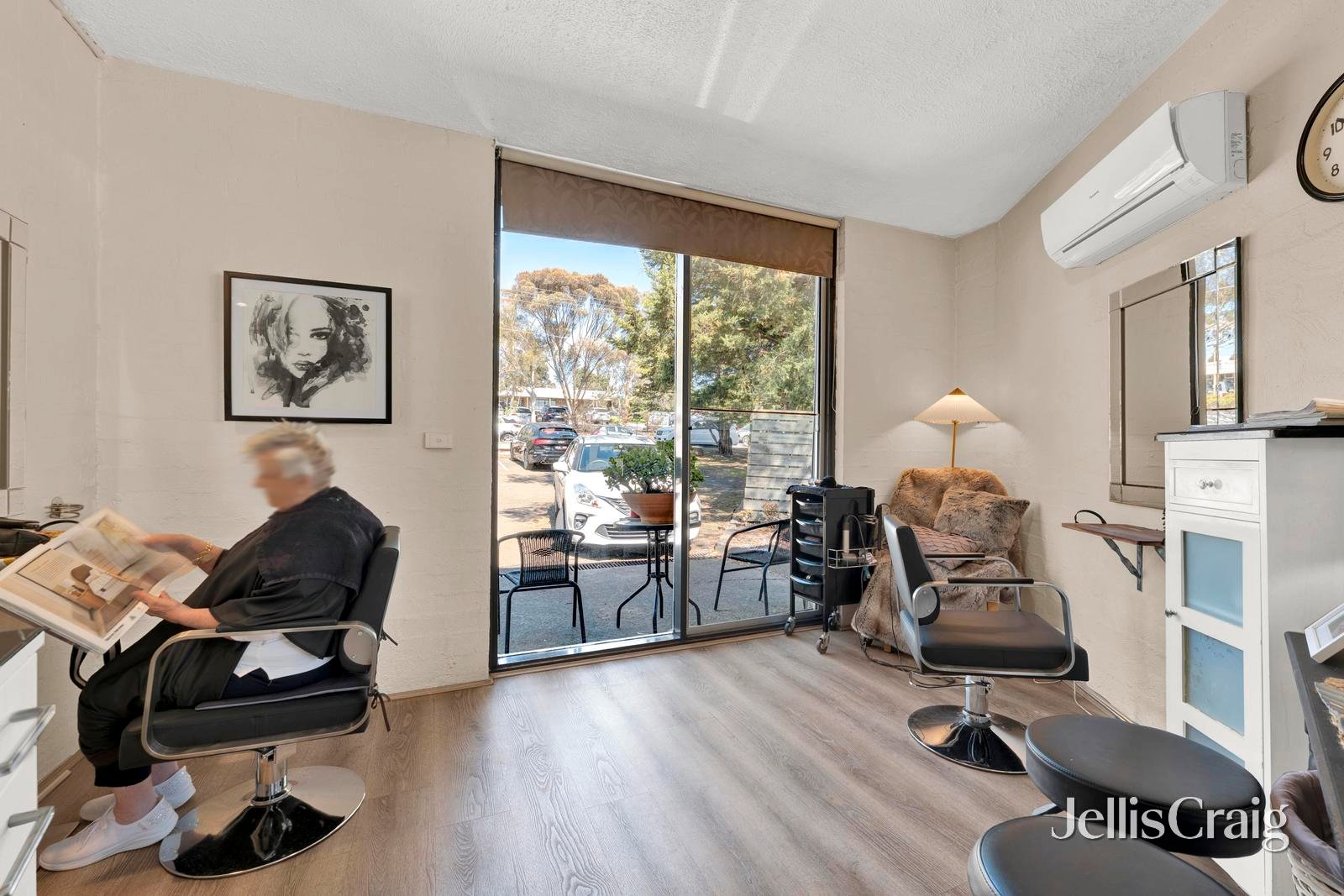 1/57A Buena Vista Drive, Montmorency image 4