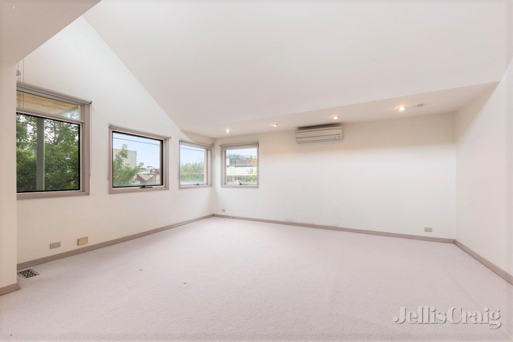 1/58 Arthur Street, South Yarra image 4