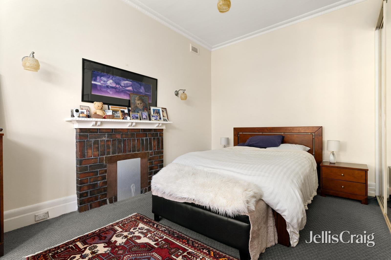 1/58 Bowen Street, Camberwell image 5