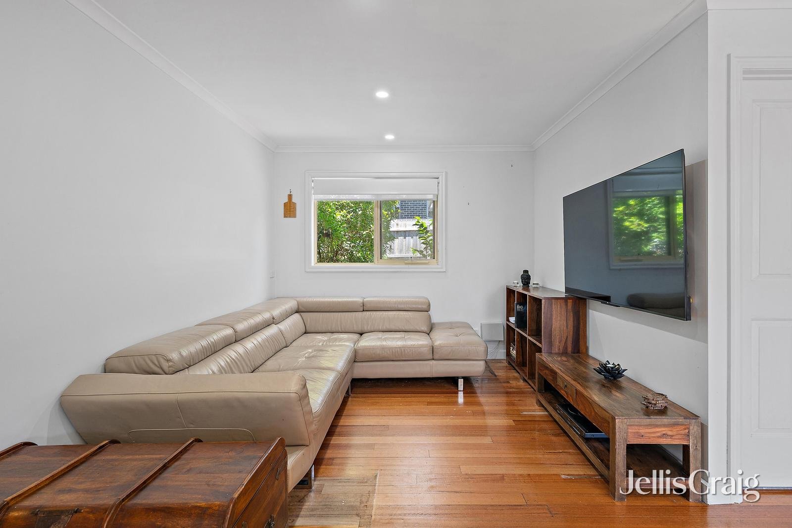 1/58 Dorset Road, Croydon image 2