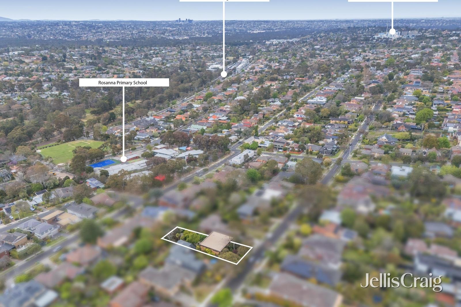158 Mountain View Parade, Rosanna image 11
