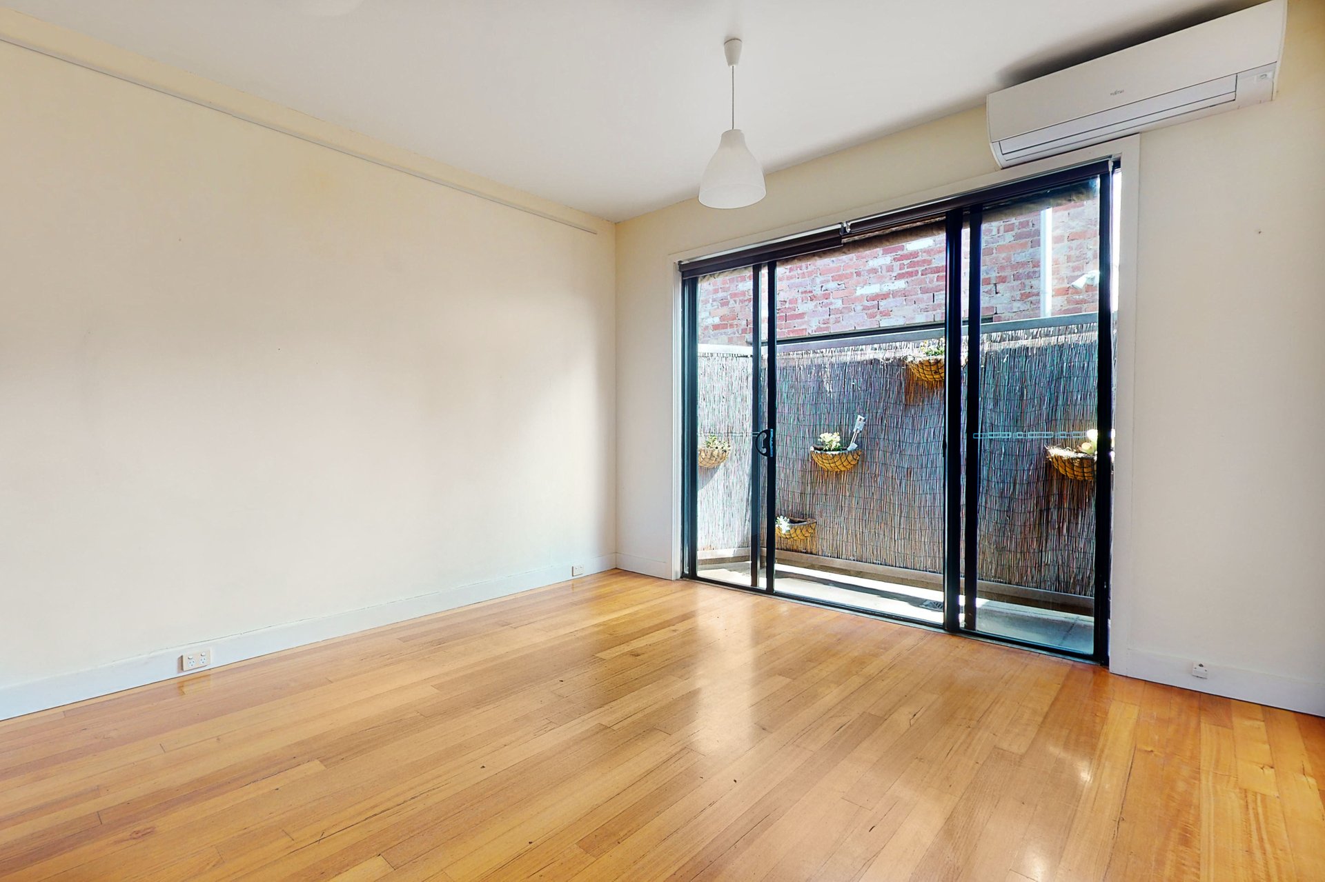 1/58 Rankins Road, Kensington image 3