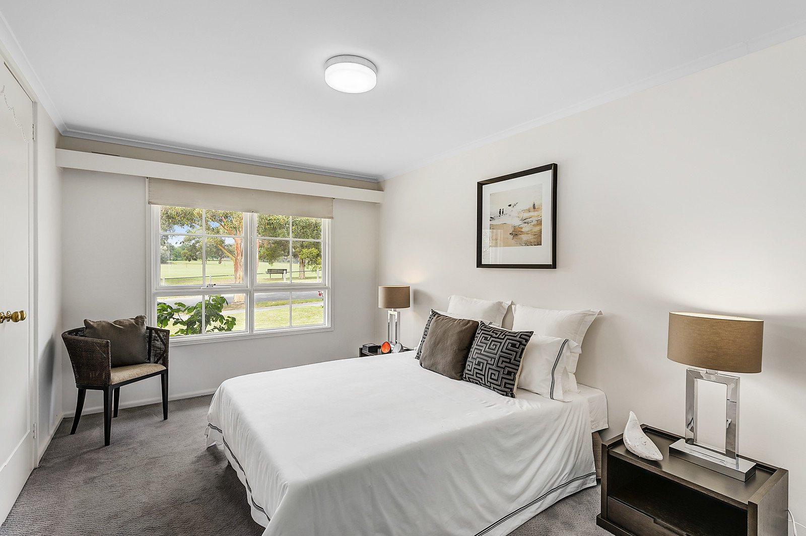 1/58 Severn Street, Balwyn North image 2