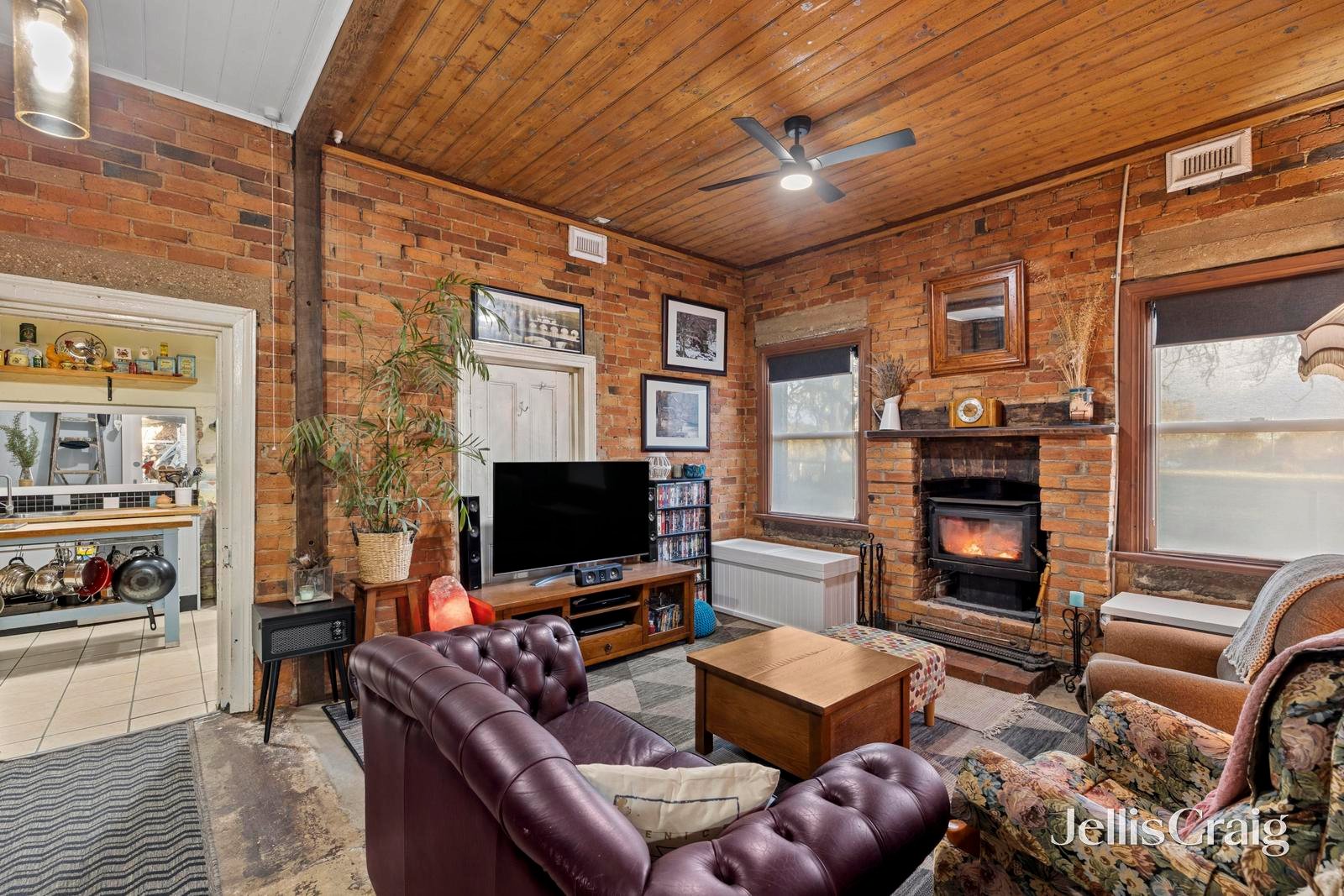 1585 Calder Highway, Taradale image 4