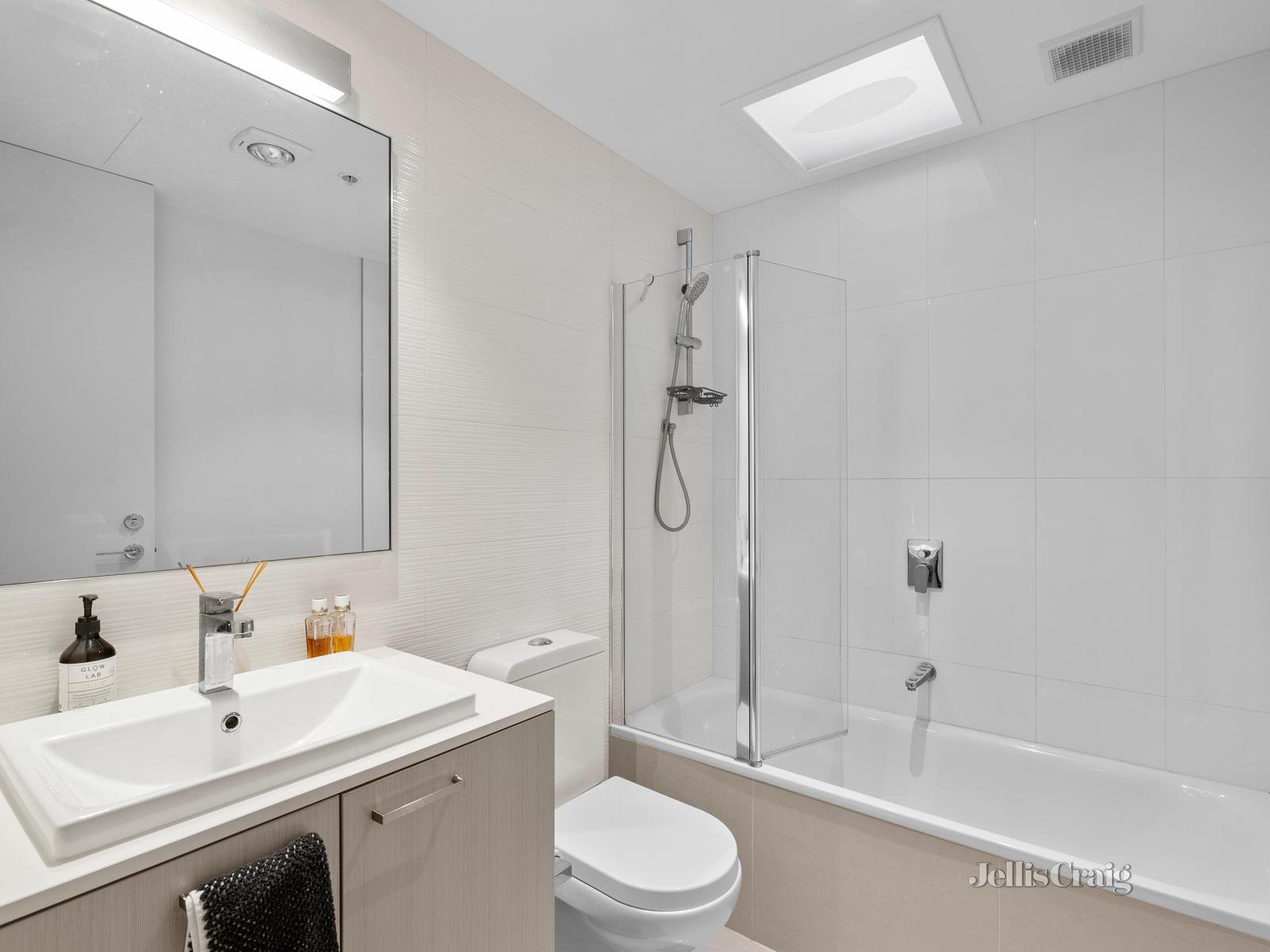 15/872 Doncaster Road, Doncaster East image 10