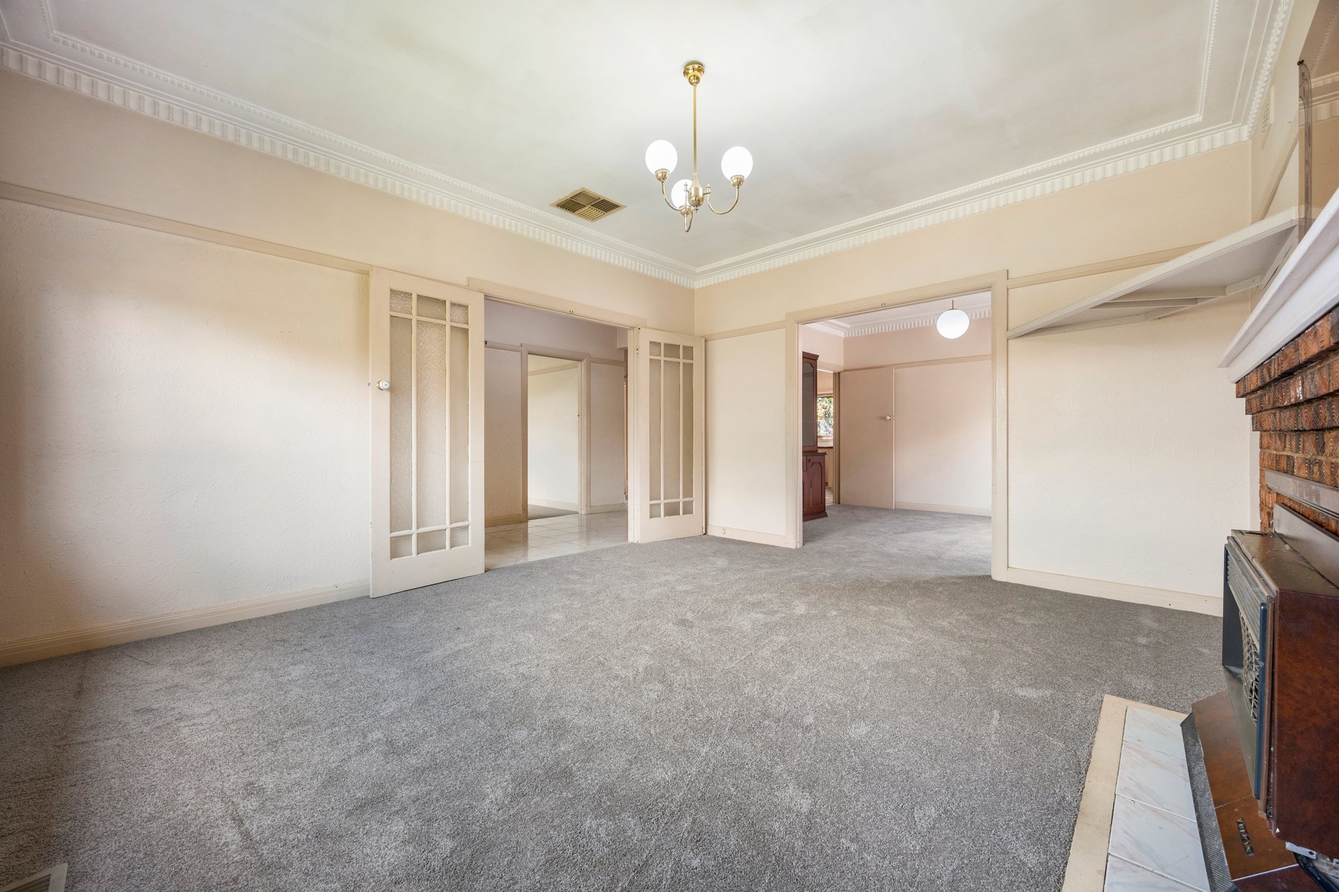 1/589 South Road, Bentleigh East image 3