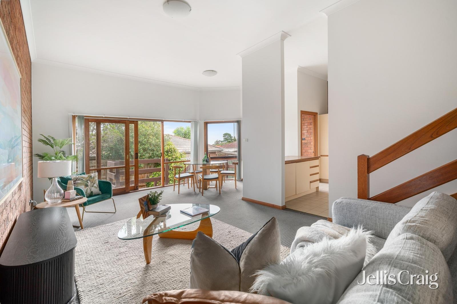 15/9-13 Wetherby Road, Doncaster image 2