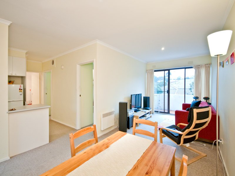 15/9 Ashted Road, Box Hill image 3