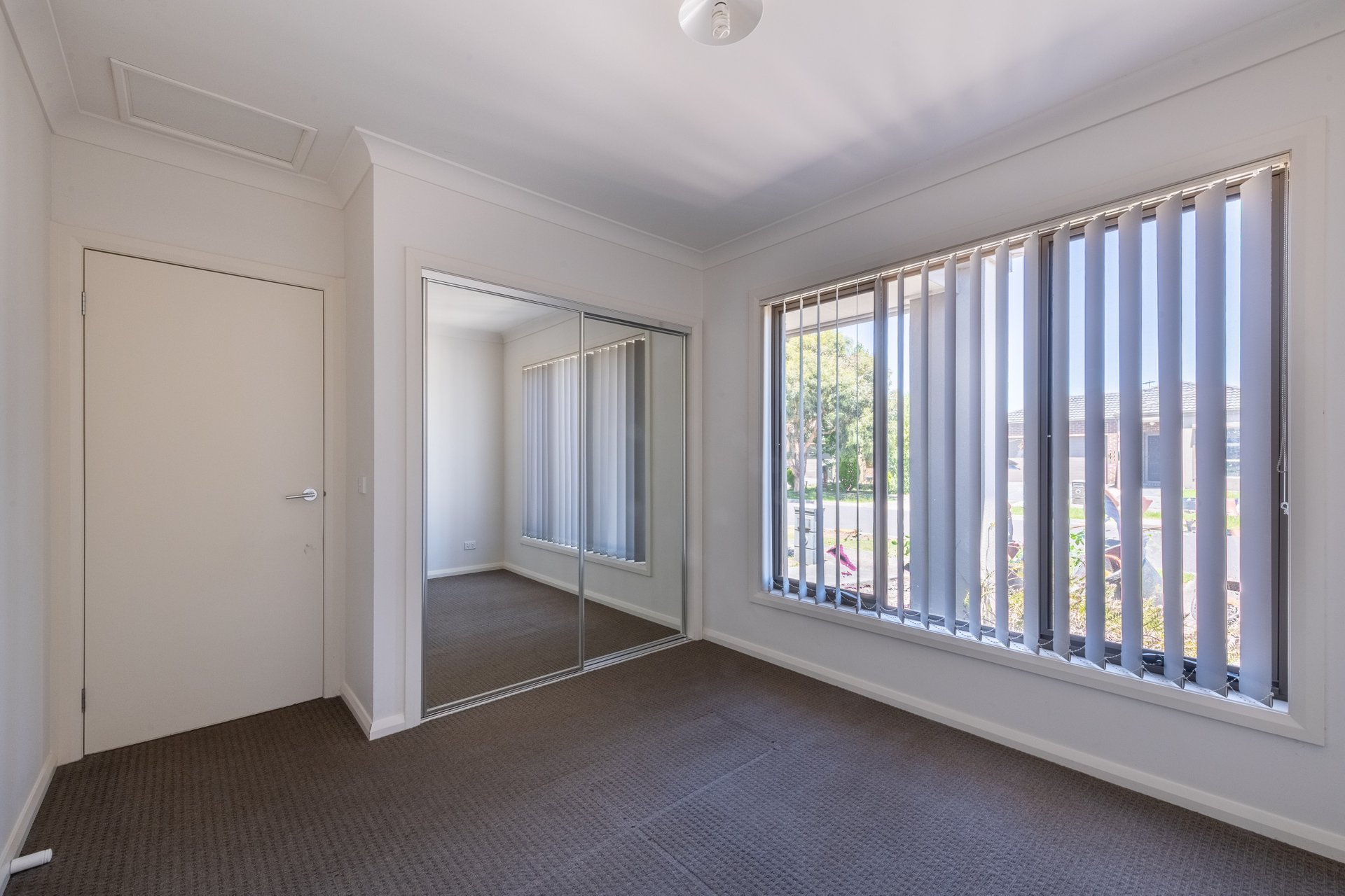 1/59 Craigmoor Crescent, Mernda image 4