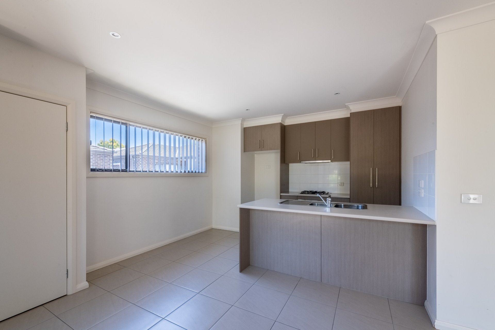 1/59 Craigmoor Crescent, Mernda image 8