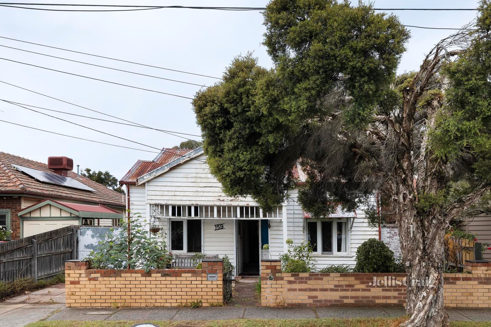 159 Gladstone Avenue, Northcote image 2