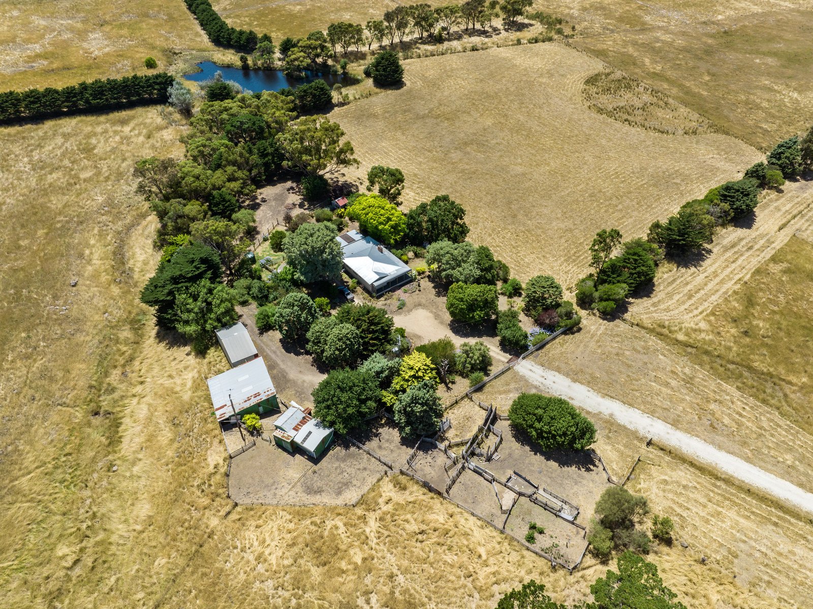 Property Gallery Thumbnail 3