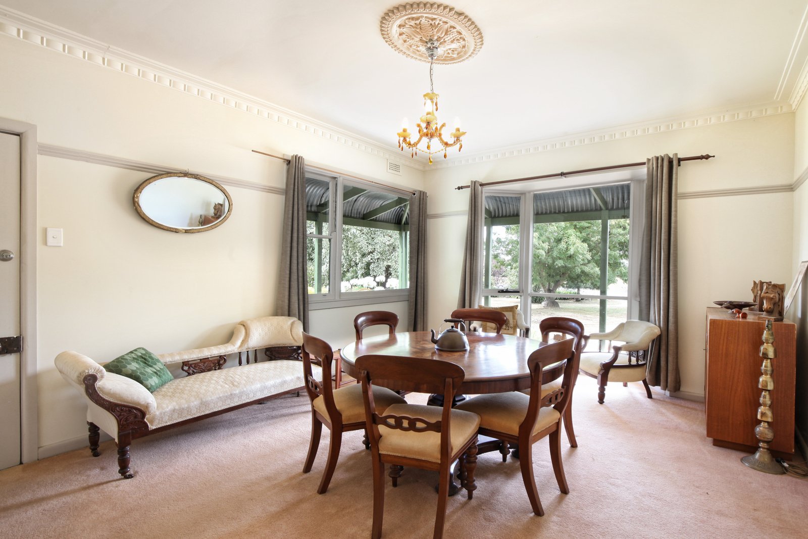 Property Gallery Thumbnail 8