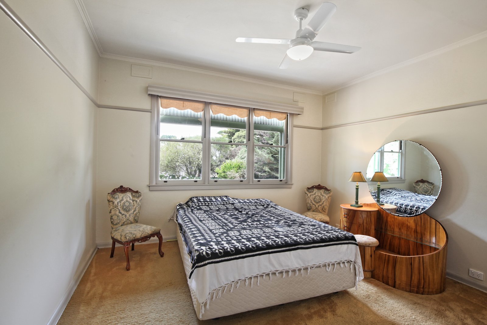 Property Gallery Thumbnail 10