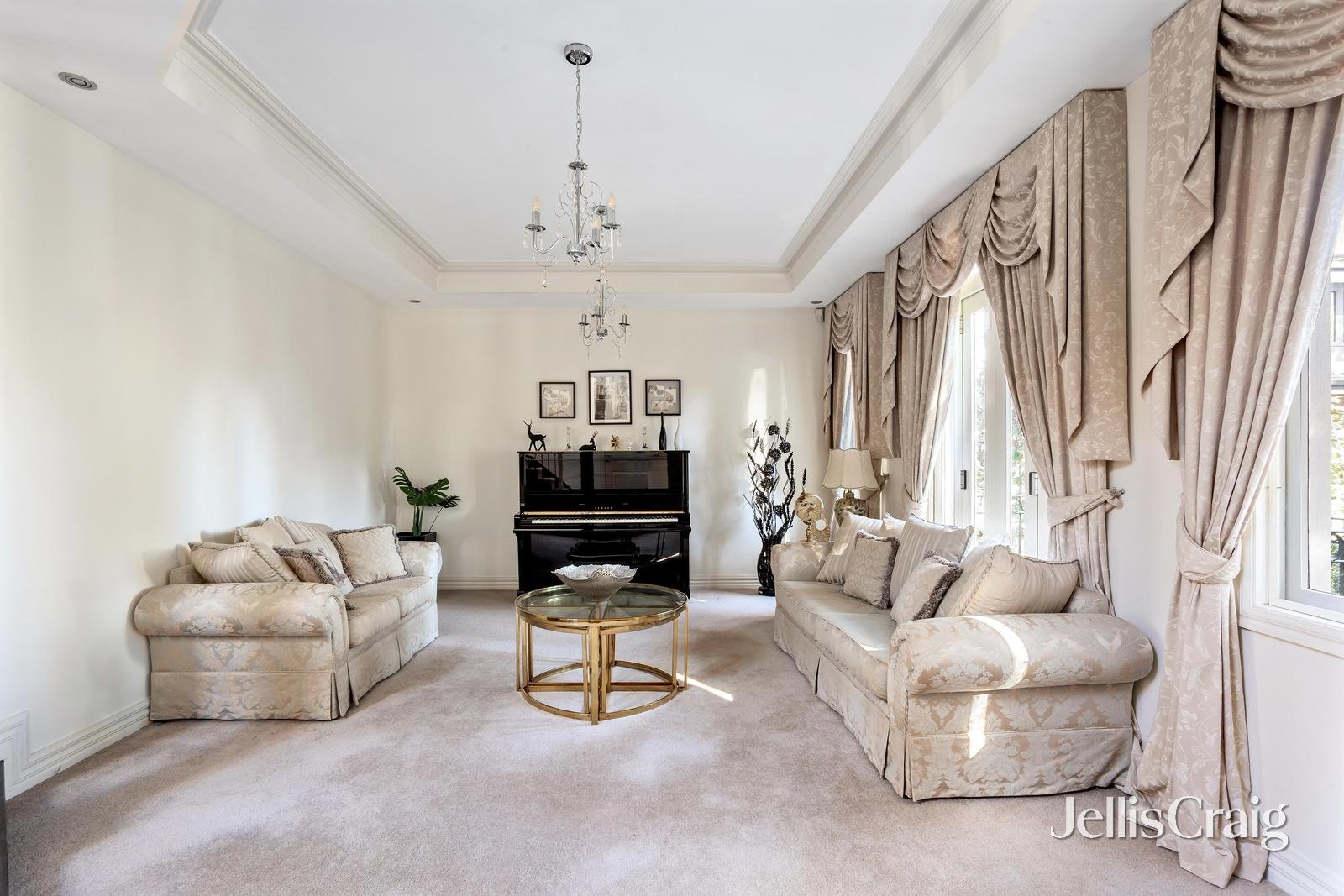 1/59 Kennealy Street, Surrey&nbsp;Hills image 3