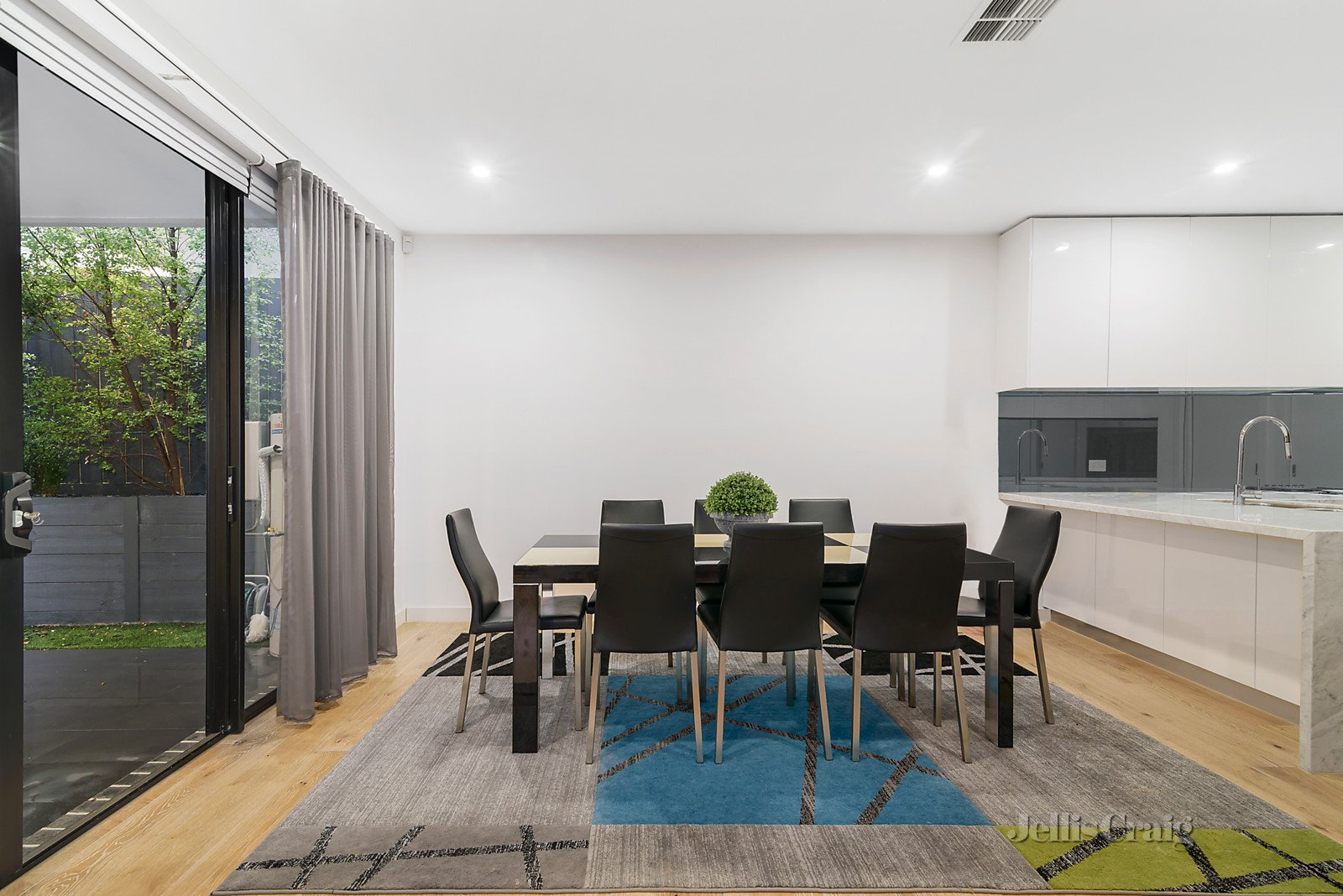 1/59 Rosella Street, Doncaster East image 5