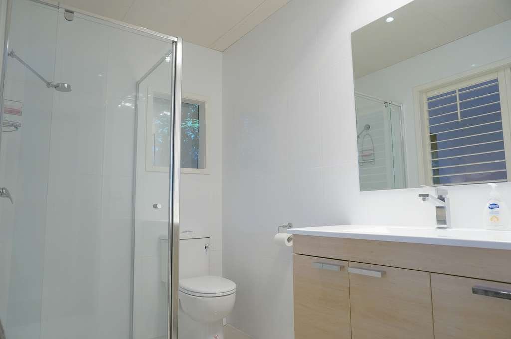 Property Gallery Thumbnail 8