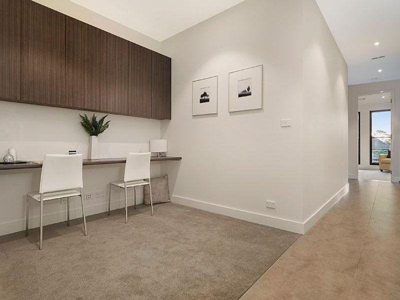15A Burch Street, Blackburn North image 8
