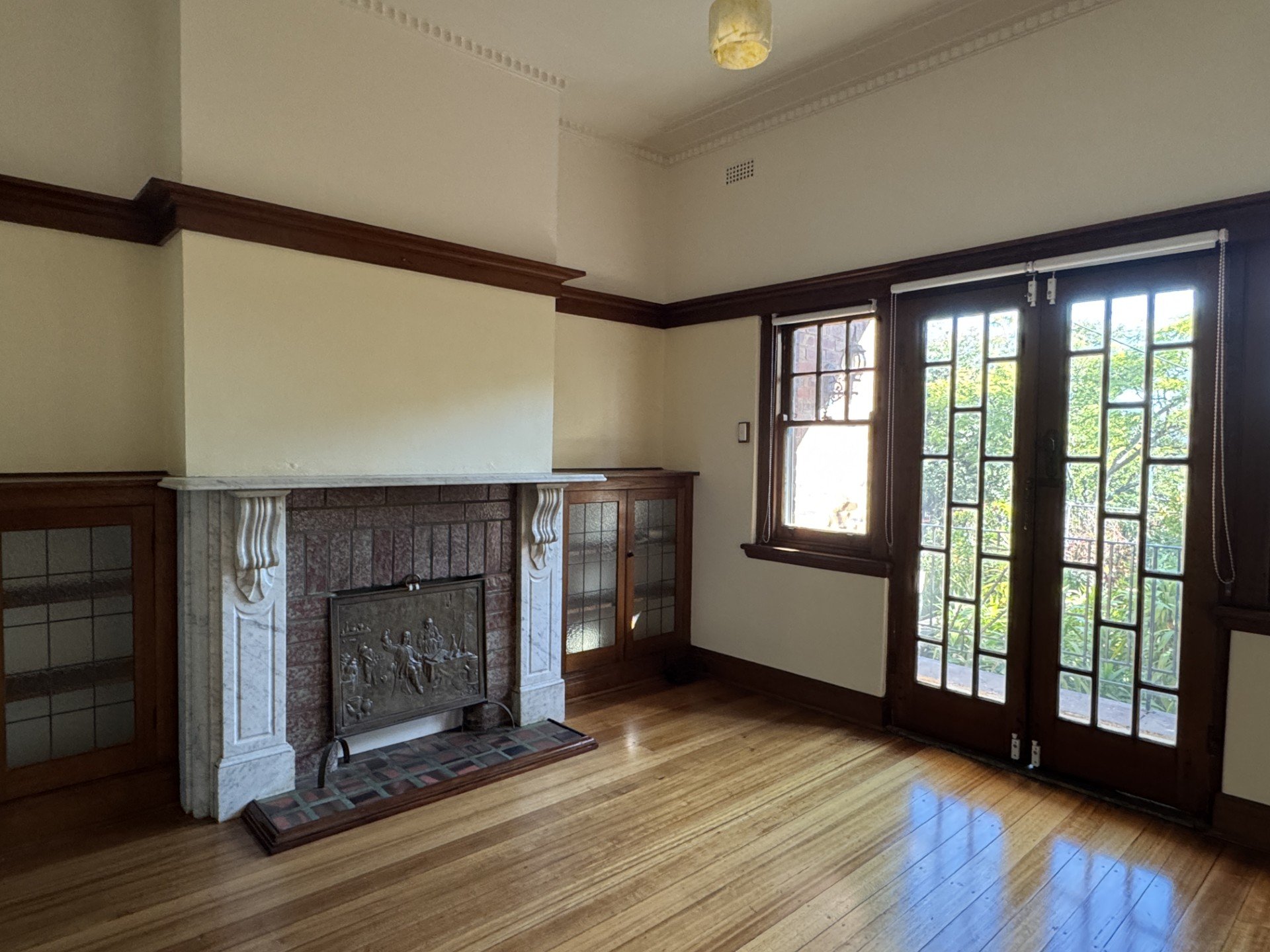 1/5A Creswick Street, Hawthorn image 3
