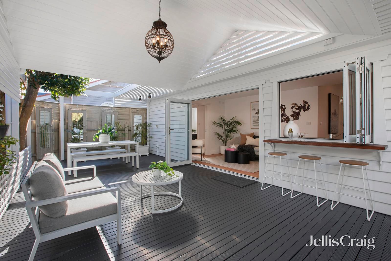 15a Holzer Street, Sandringham image 3