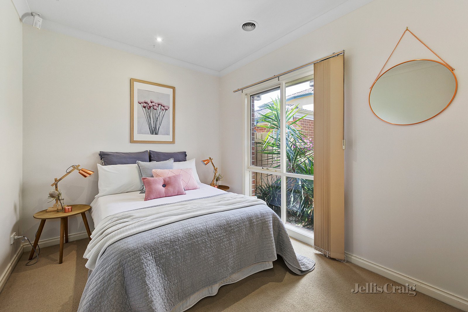 15A Miles Street, Bentleigh image 7