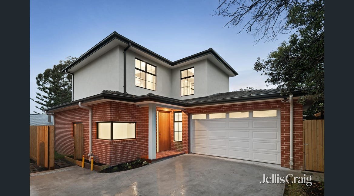 15A Shakespeare Avenue, Mooroolbark image 1