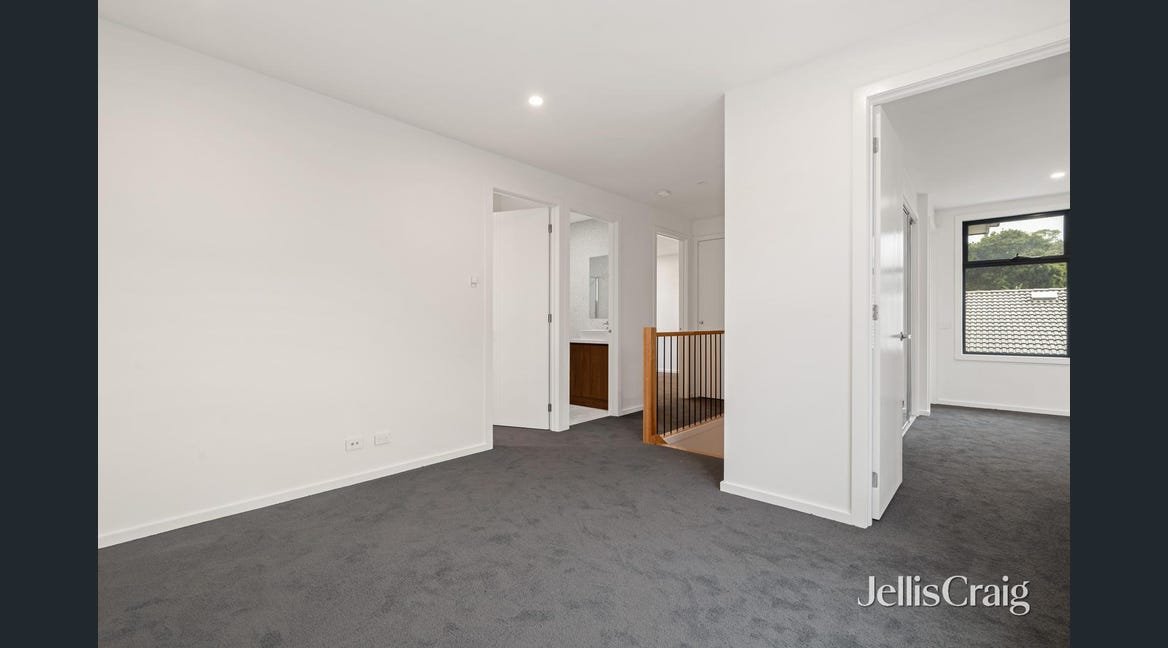 15A Shakespeare Avenue, Mooroolbark image 8