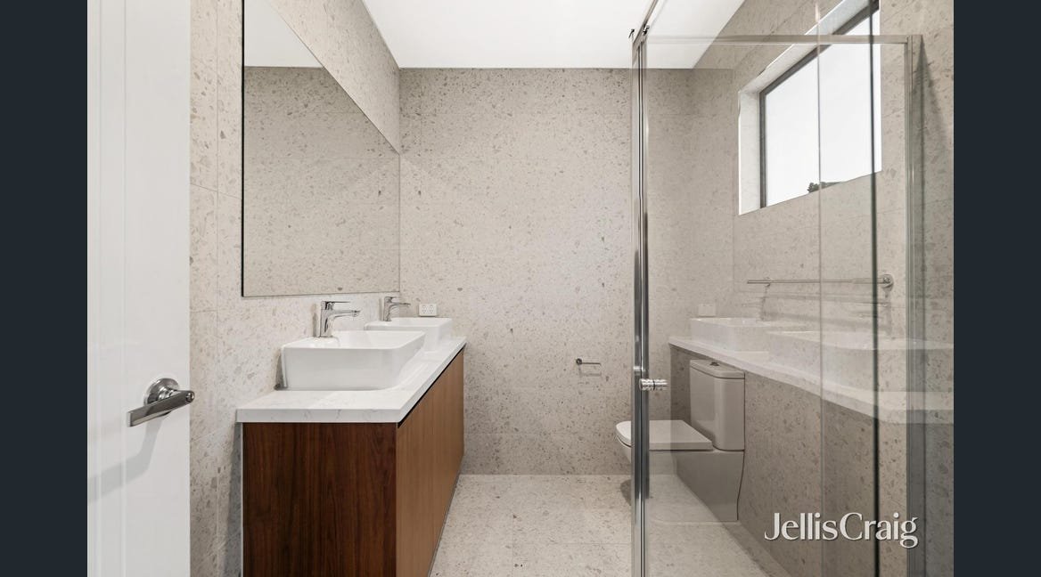 15A Shakespeare Avenue, Mooroolbark image 11