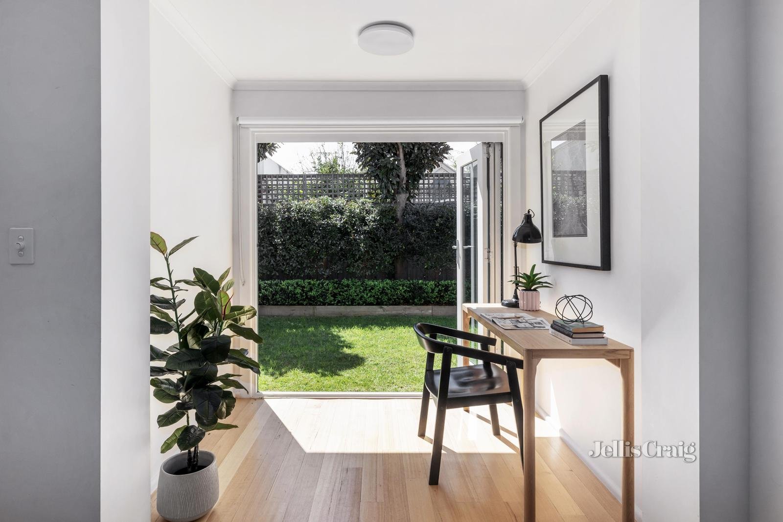 15b Albion Street, South Yarra image 7