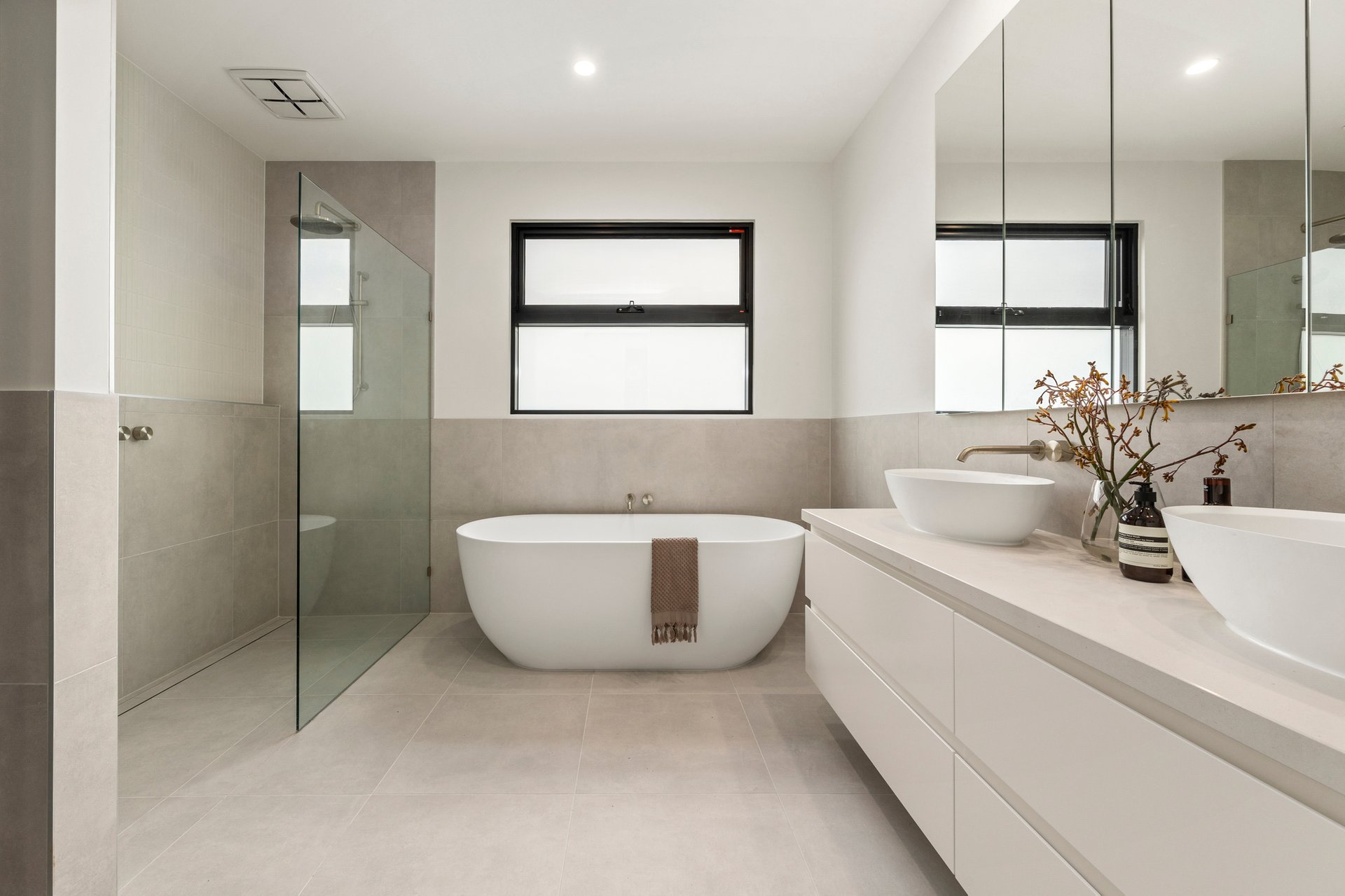 15B Stewart Street Brighton