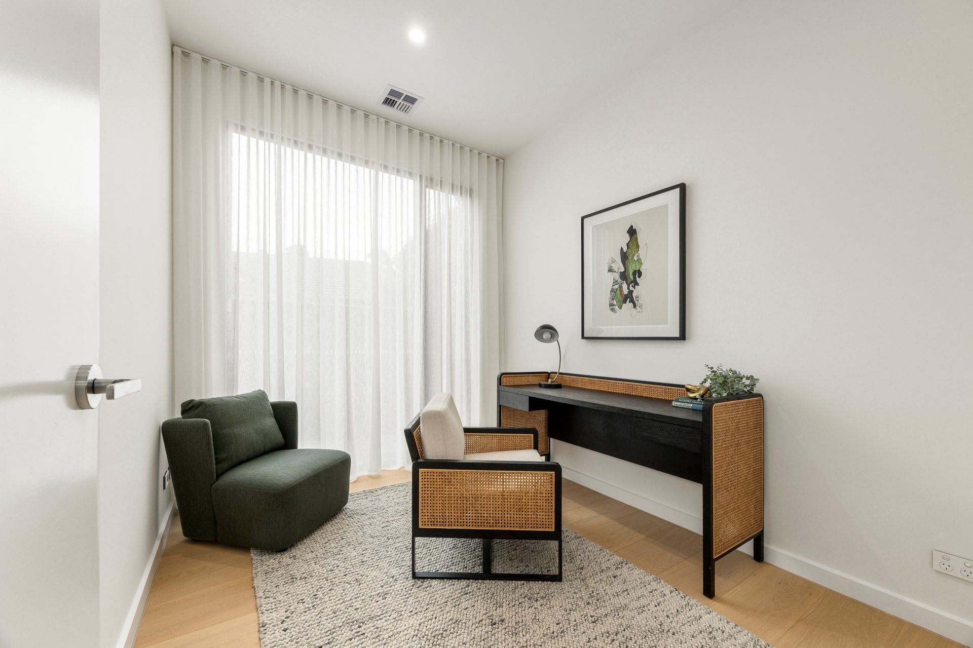 15B Stewart Street Brighton
