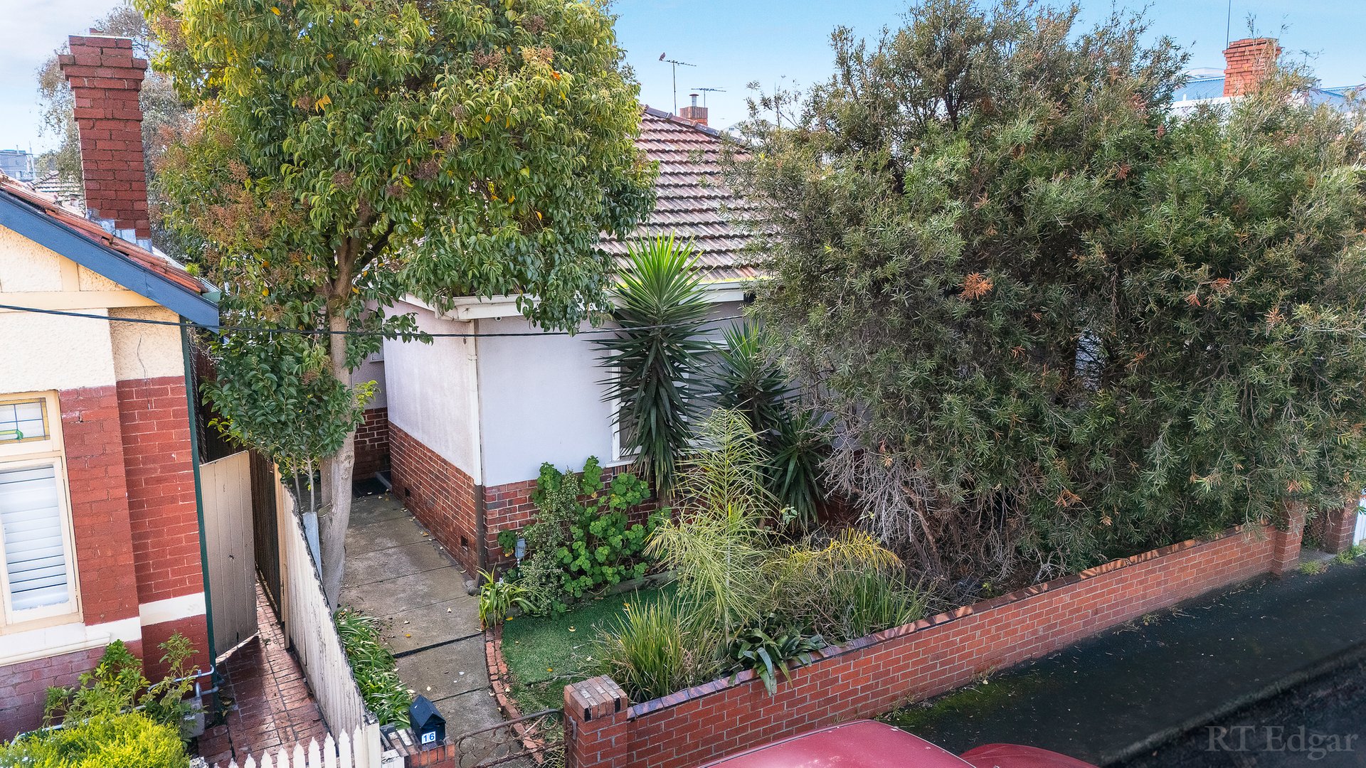 Property Gallery Thumbnail 3