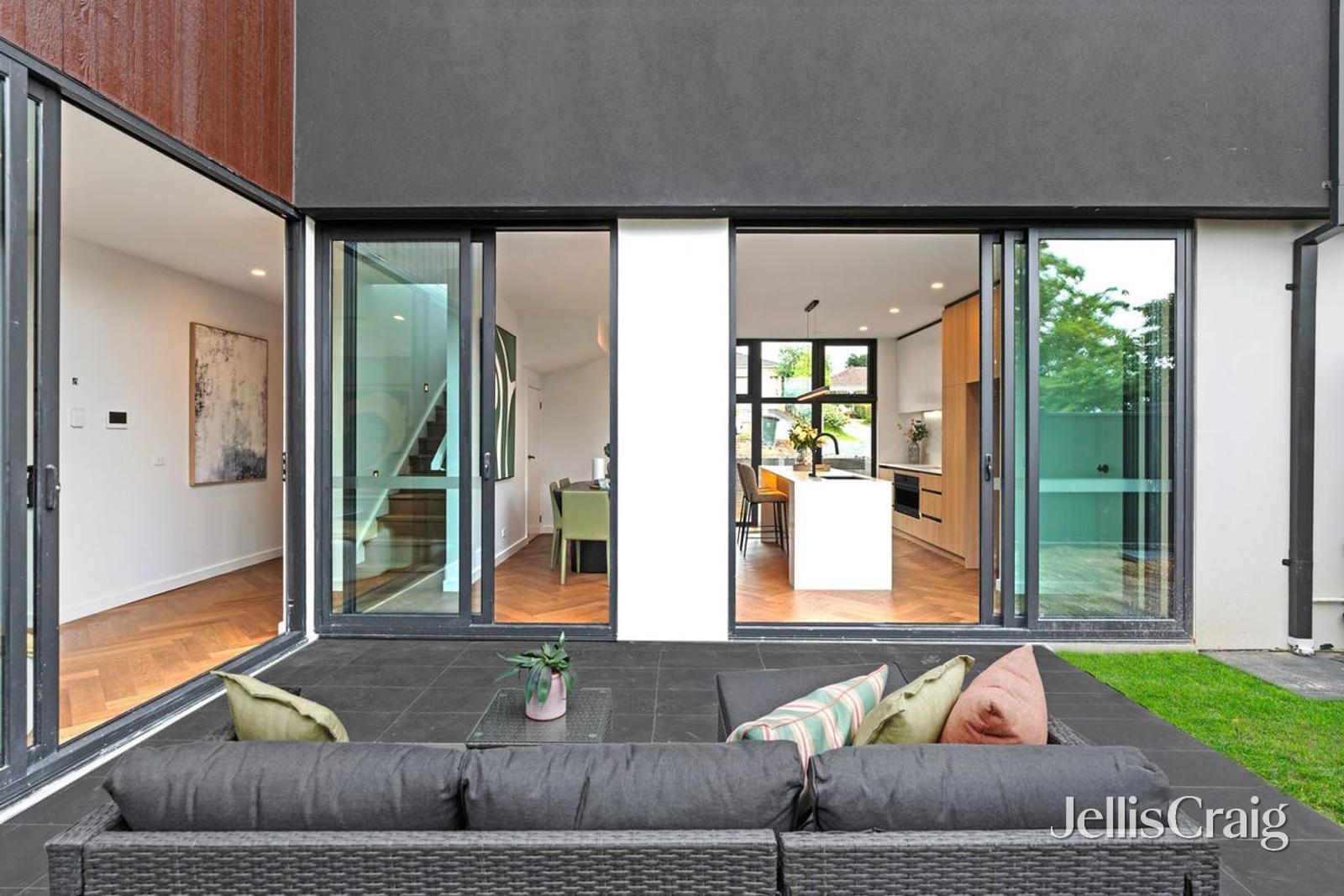 1/6-8 Saladin Avenue, Glen&nbsp;Waverley image 16