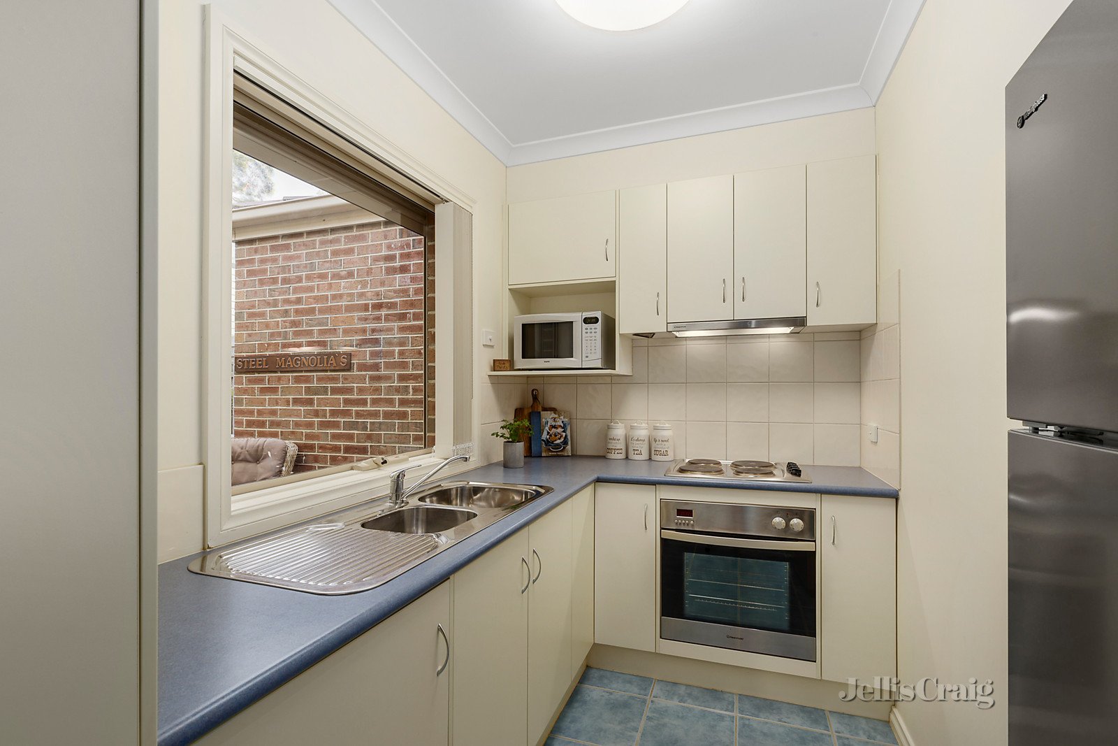 1/6 Adeline Street, Greensborough image 7