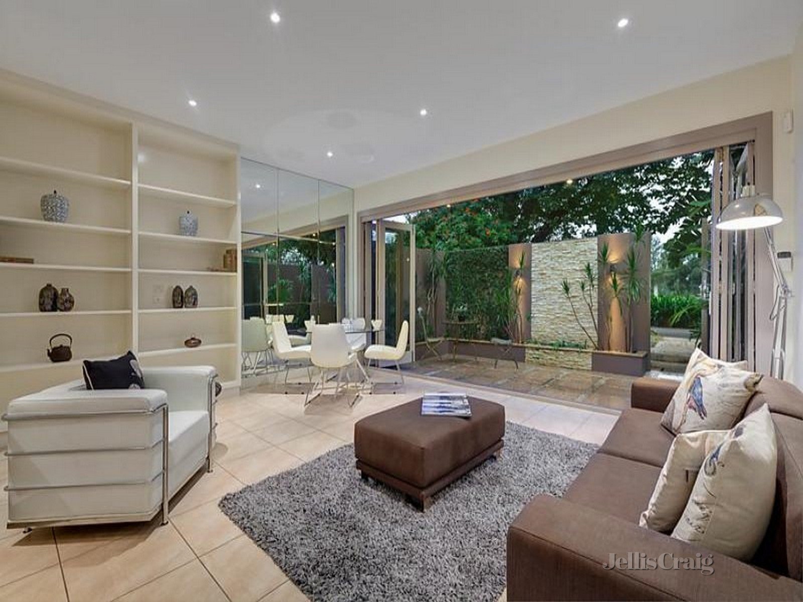16 Albert Pl, Richmond image 1