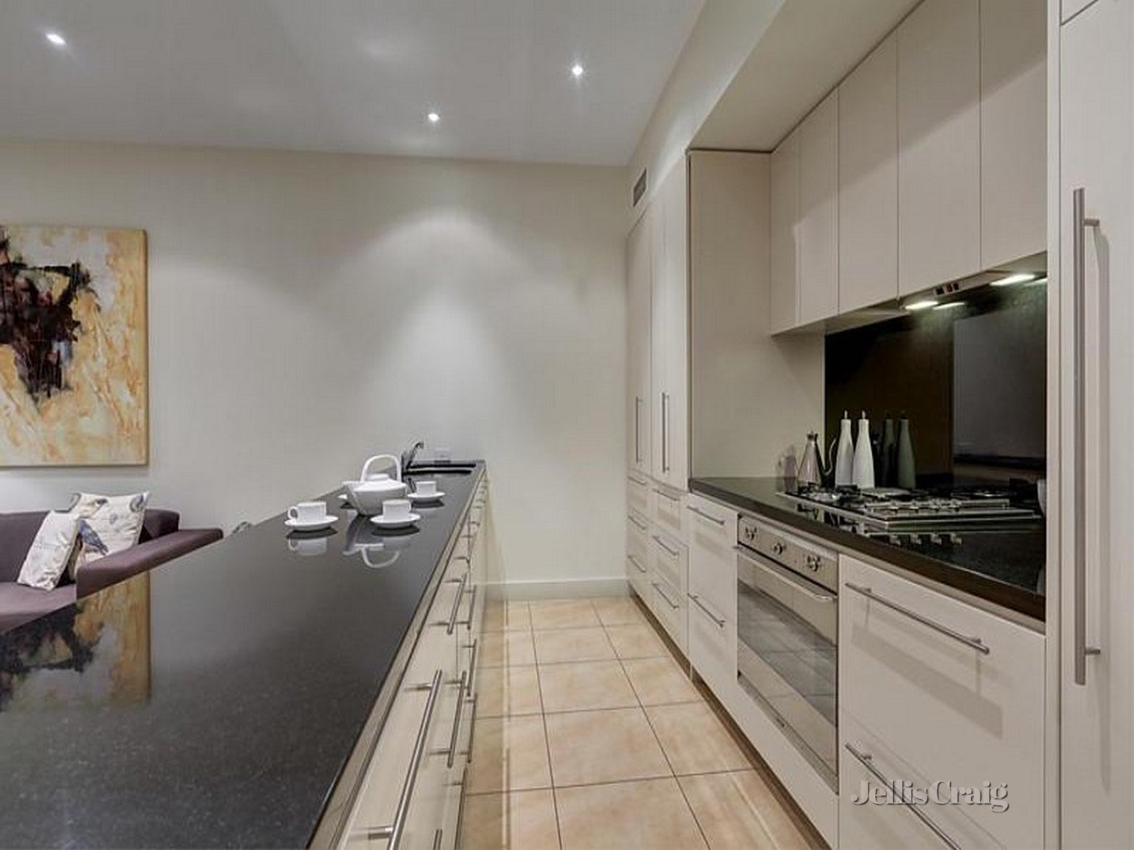 16 Albert Pl, Richmond image 3