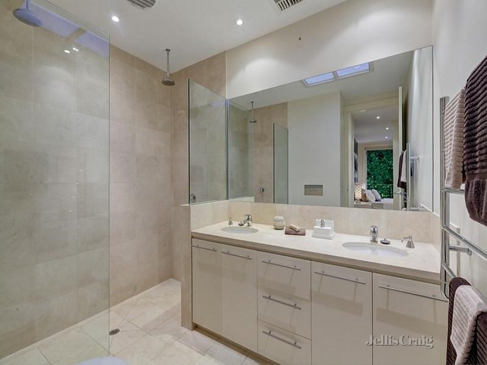 16 Albert Pl, Richmond image 5