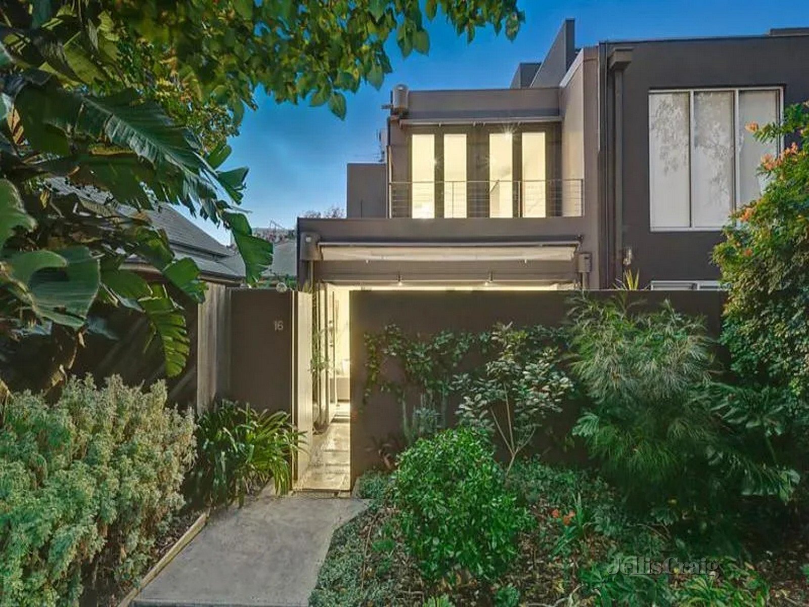 16 Albert Pl, Richmond image 6