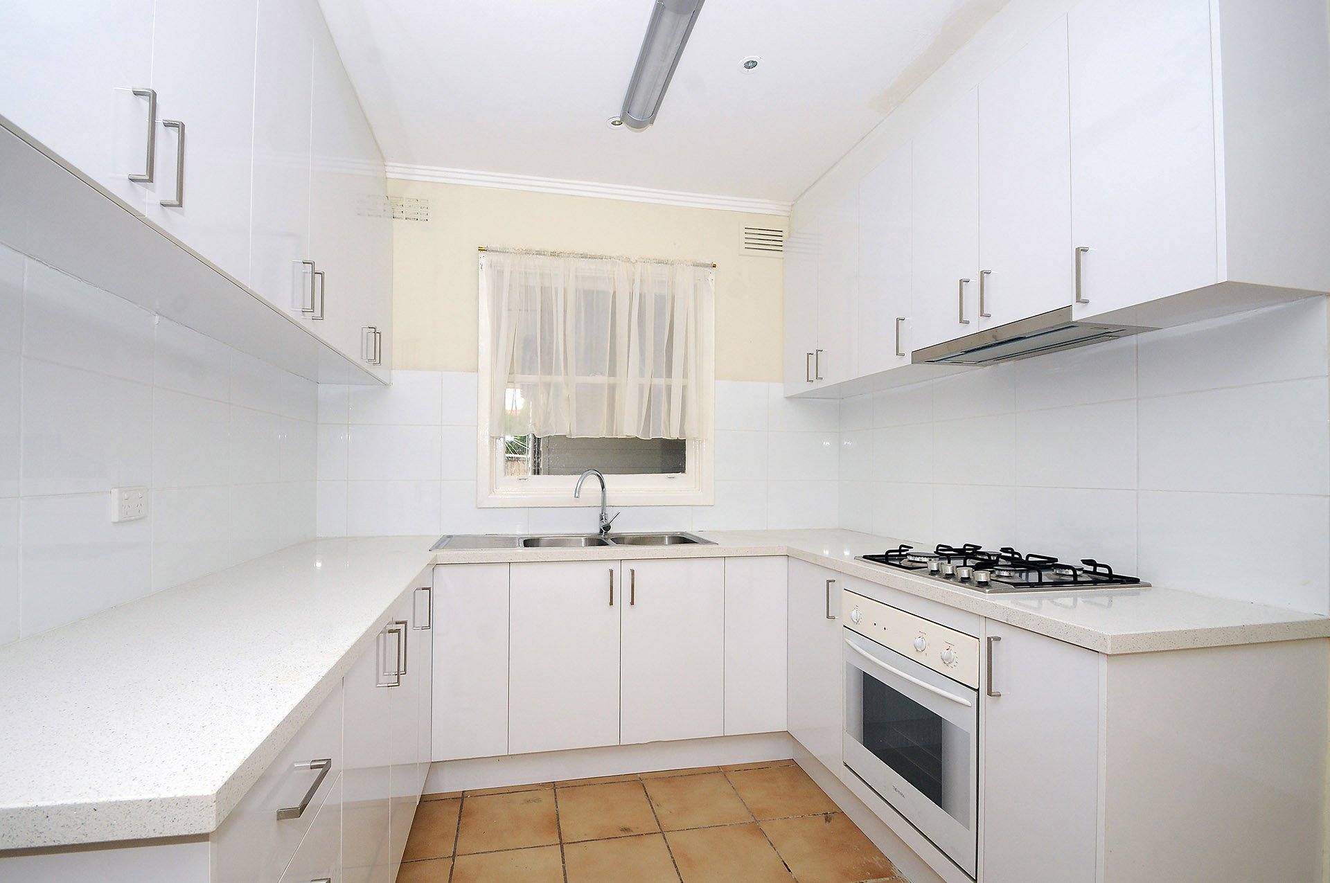 16 Allen Street, Glen&nbsp;Waverley image 1