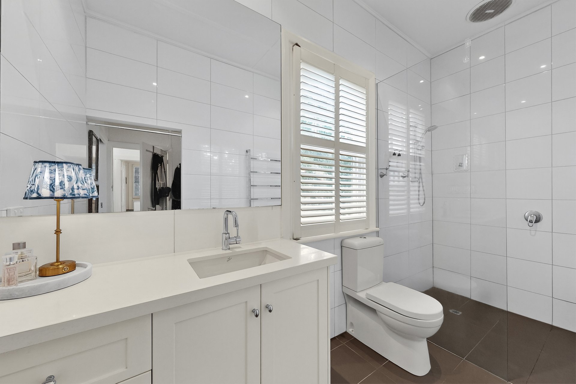 16 Allison Avenue, Glen Iris image 13