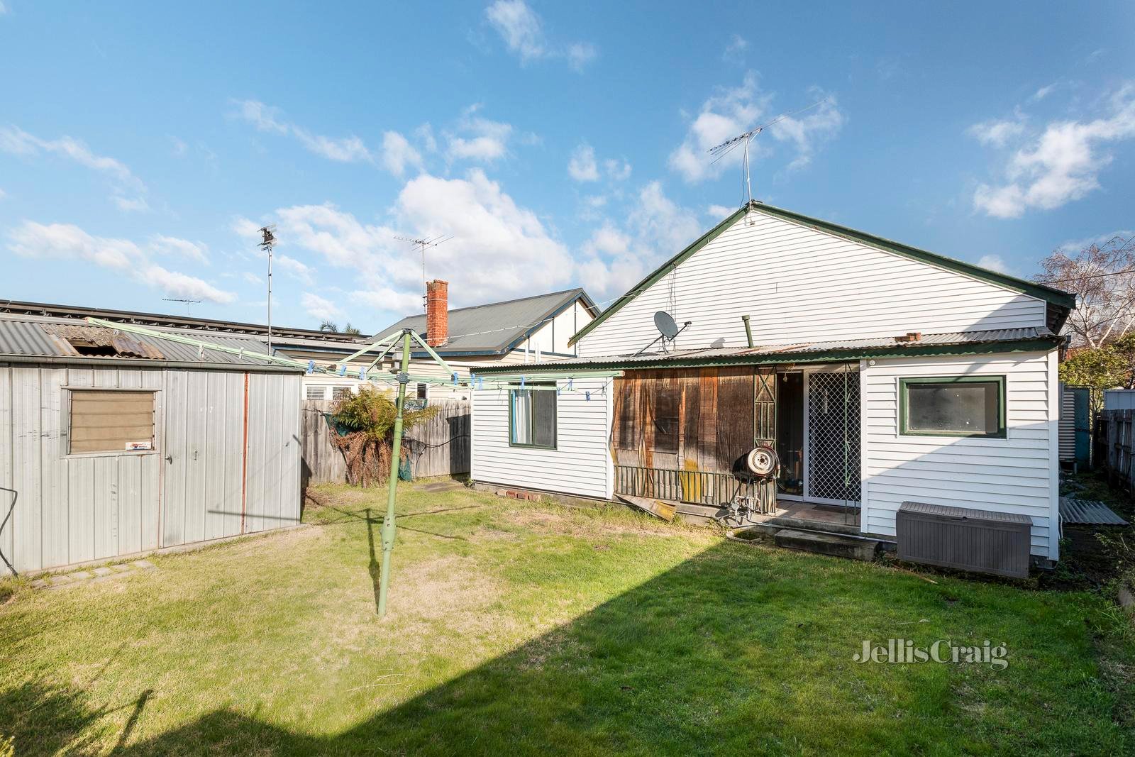 16 Alphington Street, Northcote image 8