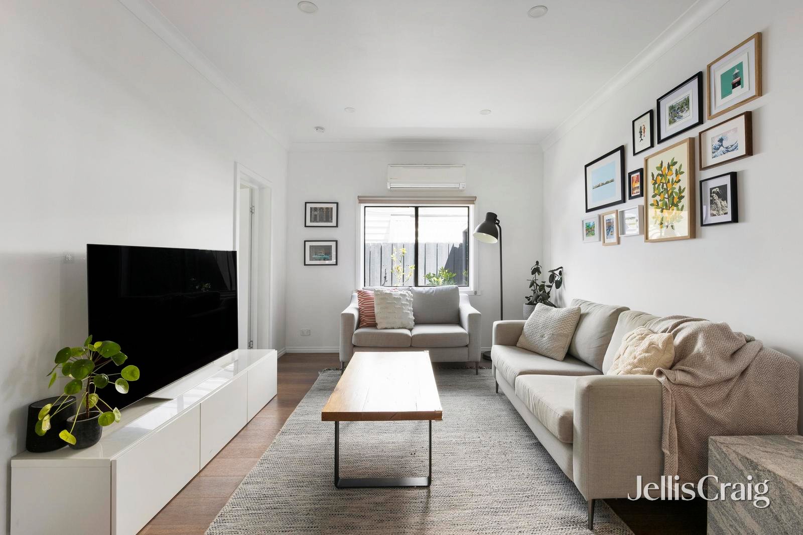 16 Alphington Street, Northcote image 3