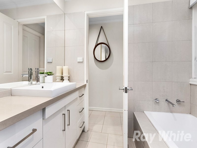 16 Amblecote Crescent, Mulgrave image 5