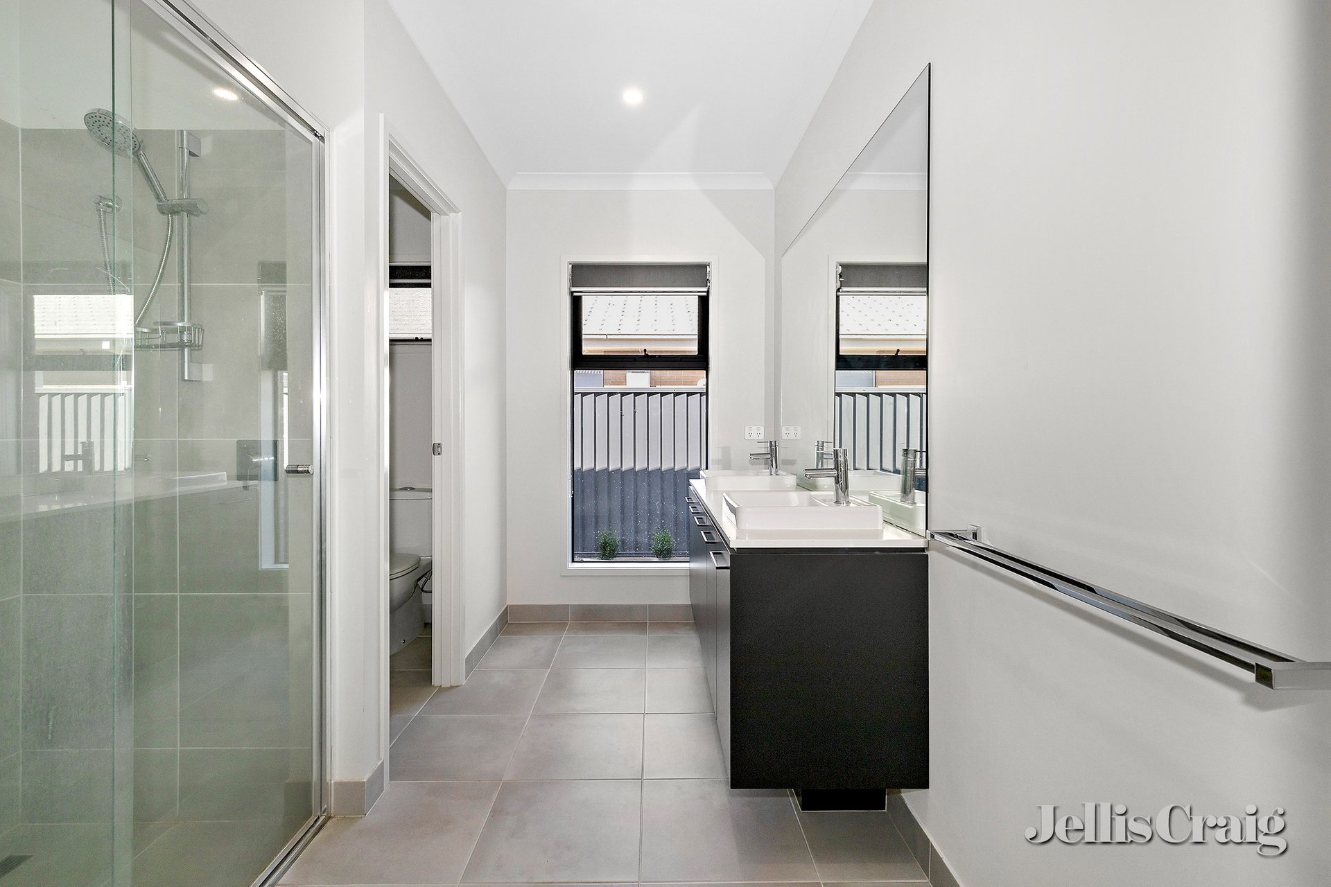 16 Armagh Street, Alfredton image 4