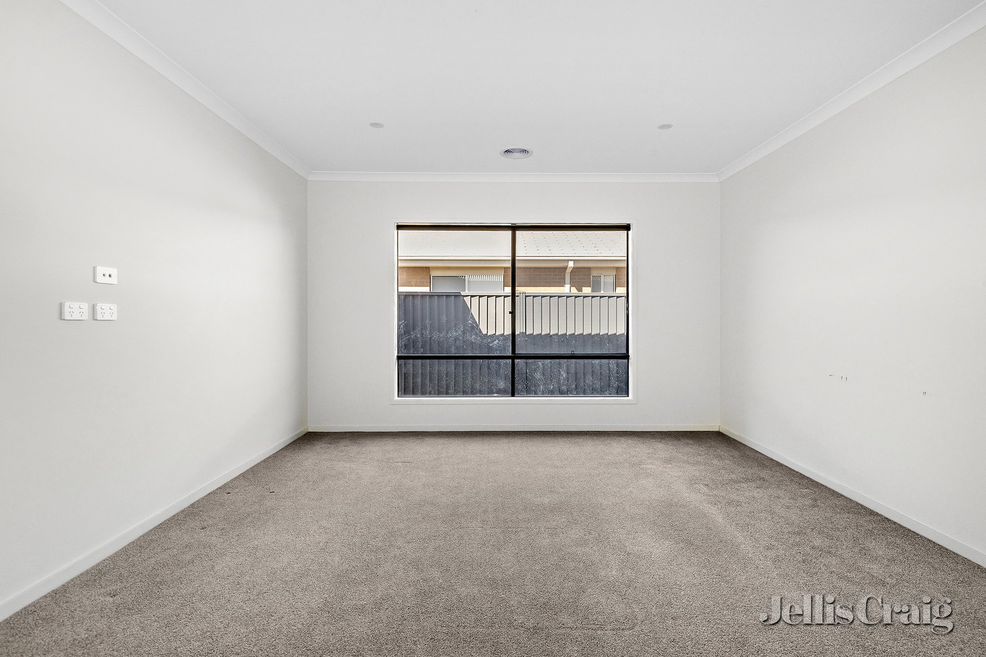 16 Armagh Street, Alfredton image 5