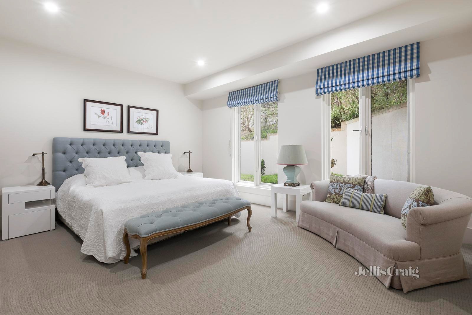 16 Armytage Drive, Portsea image 8