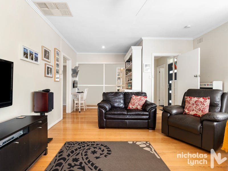 Property Gallery Thumbnail 3