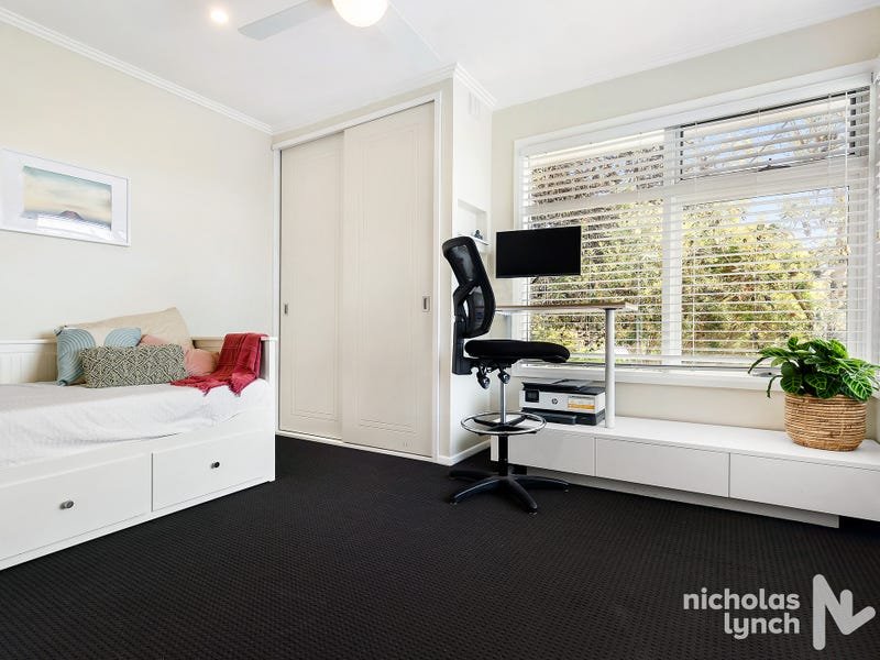 Property Gallery Thumbnail 6