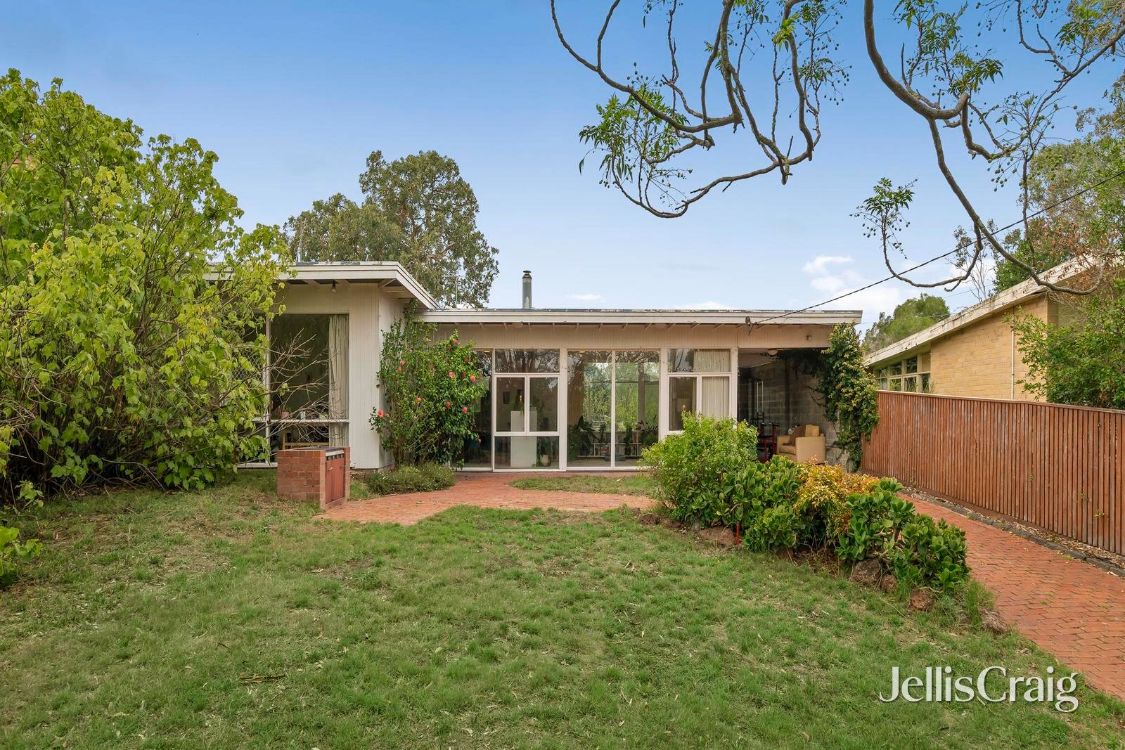 16 Atkinson Street, Templestowe image 1