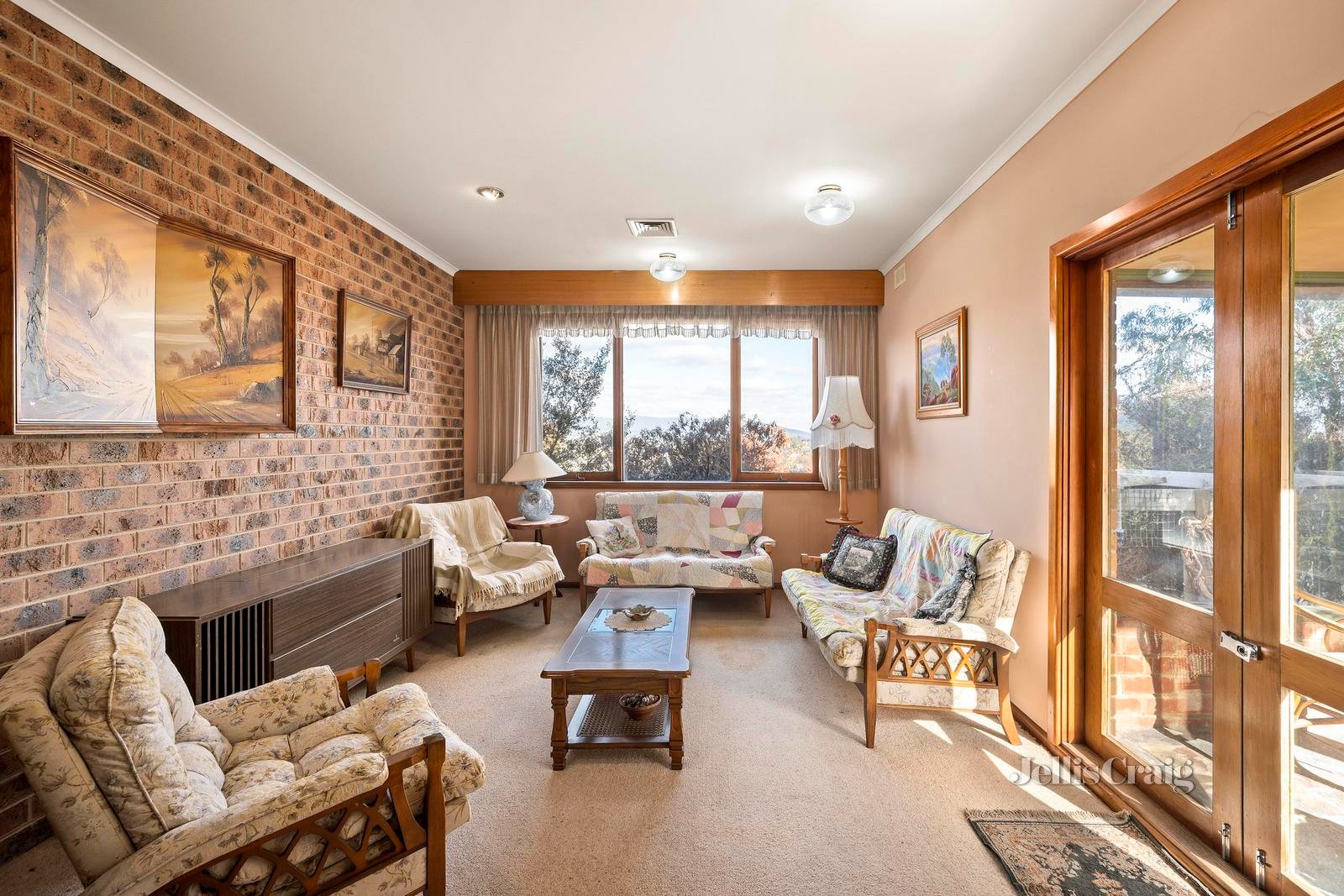 16 Avalon Street, Mooroolbark image 8